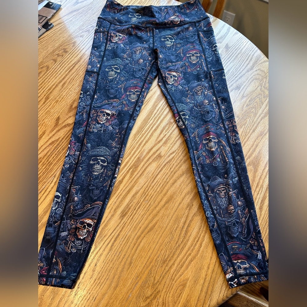Limited drop! Pirates Booty! Full Length. Matching Bra listed in closet too!